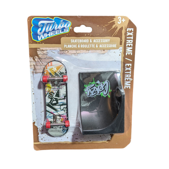 Turbo Wheels Extreme Skateboard & Accessory Set Of 4 Skateboard Toy Set NEW - Picture 5 of 10